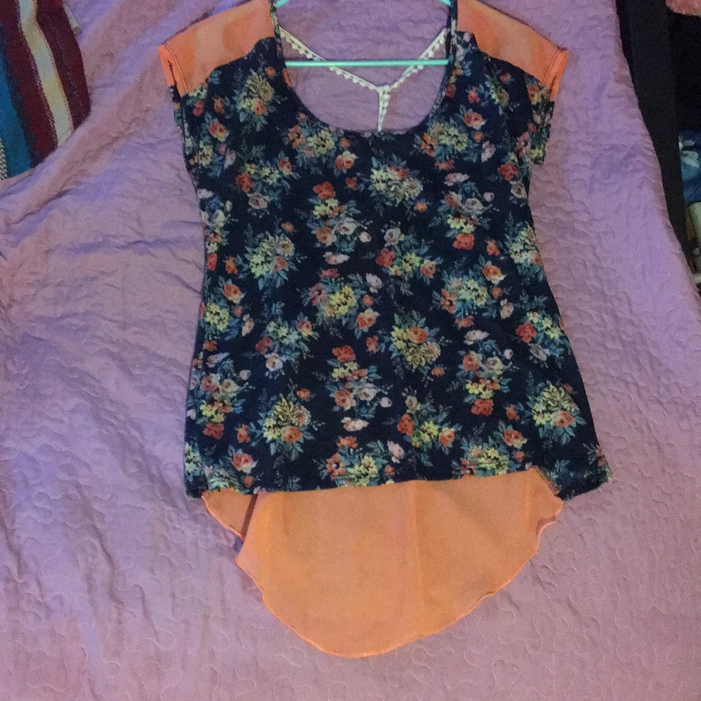 Floral top